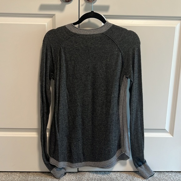 Noble Outfitters (quality equestrian apparel) - Picture 3 of 3